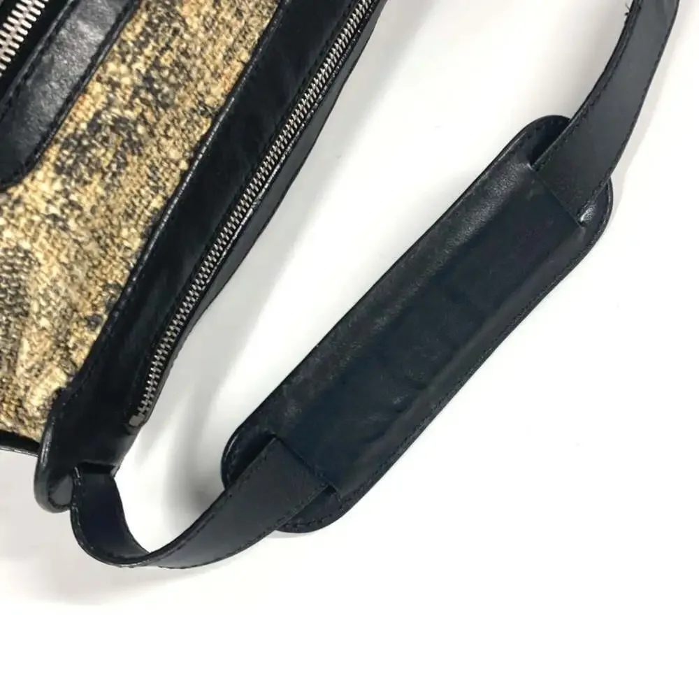 CHANEL Black Leather Logo Shoulder Bag